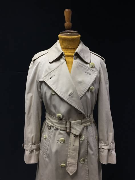 vintage burberry trench coat 1970s